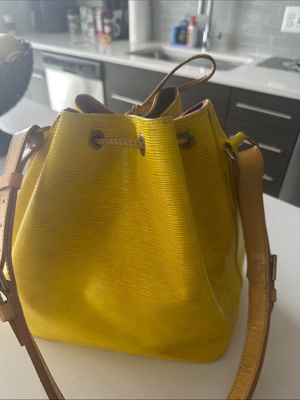 Yellow Leather Bucket Bag - Louis Vuitton